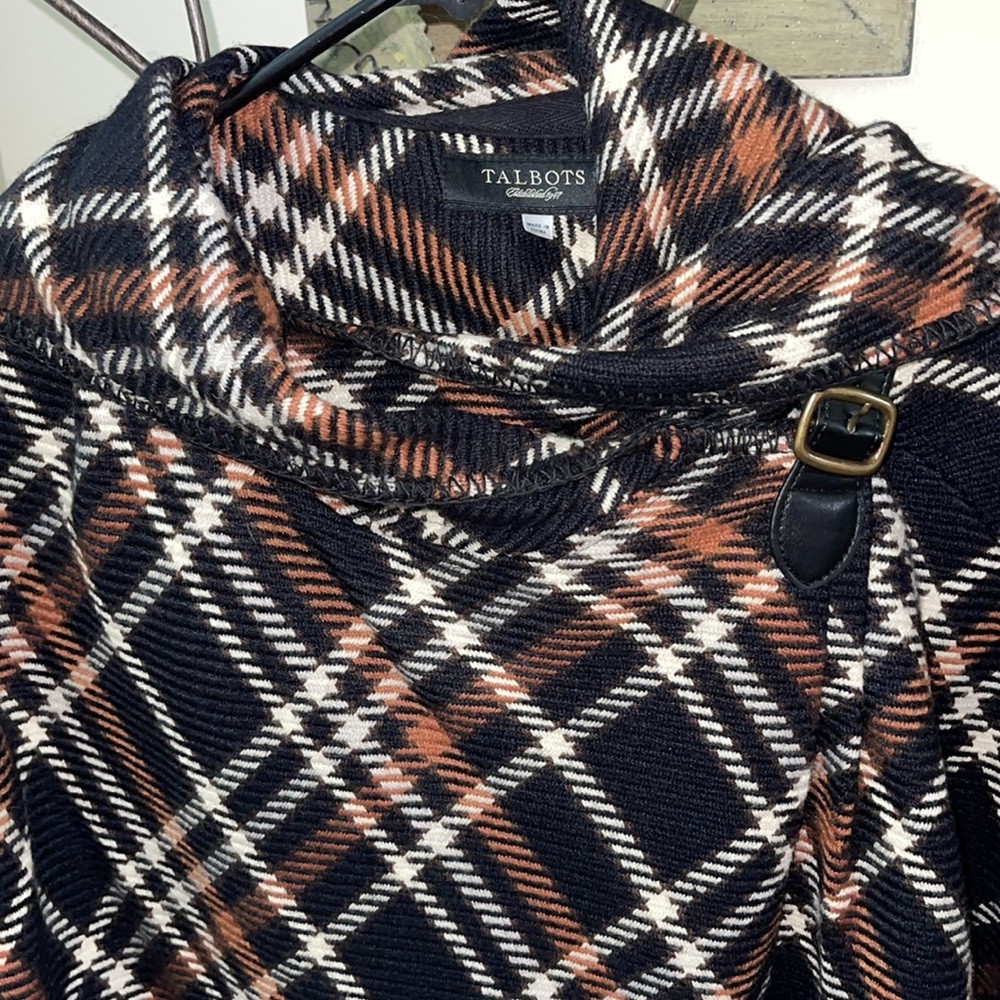 TALBOTS CAPE PONCHO NWOT - Picture 4 of 6